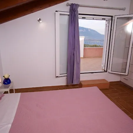 Kazarma Luxury At Klismata Village 8 Guests Спартия