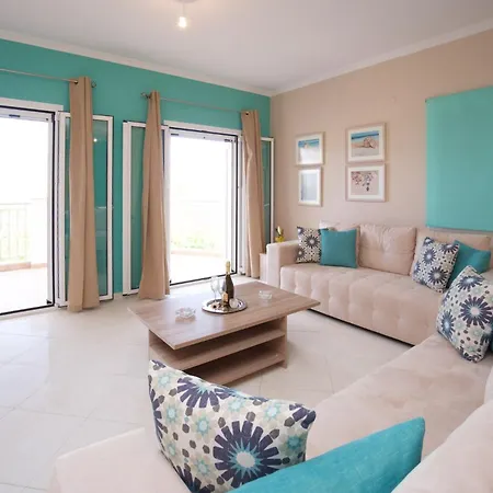 Feriehus Kazarma Luxury At Klismata Village 8 Guests