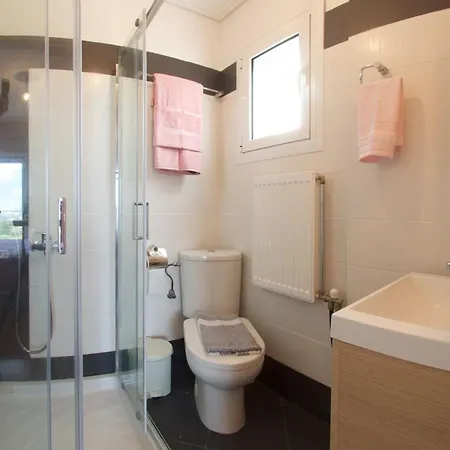 Kazarma Luxury At Klismata Village 8 Guests Feriehus Spartià