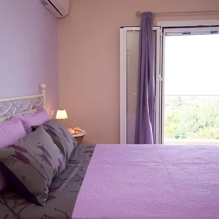 펜션 Kazarma Luxury At Klismata Village 8 Guests 스파르티아